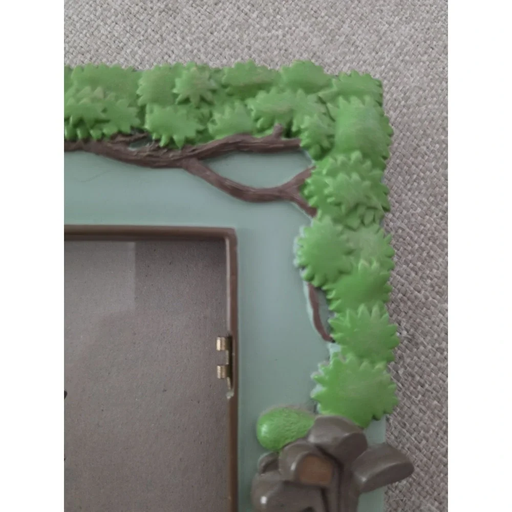 VTG Disney Parks Mickey Mouse All-Century Golf 3D Resin Picture Frame Retro 1930